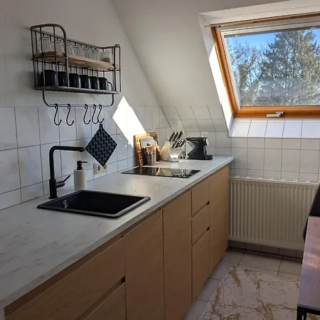 Helle Dachgeschosswohnung Mit Aussicht Daire